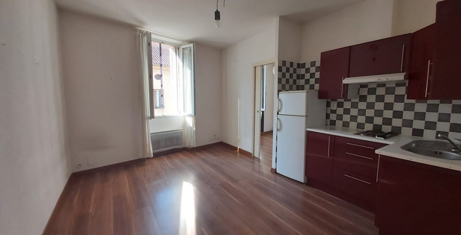 Location appartement 2 pièces 30 m² à Tarascon-sur-Ariège (09400) — photo 1