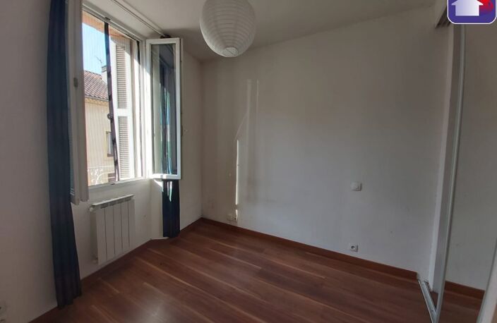 Location appartement 2 pièces 30 m² à Tarascon-sur-Ariège (09400) — photo 3