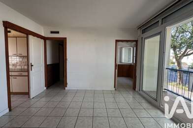 Appartement 3 pièces 121000 €