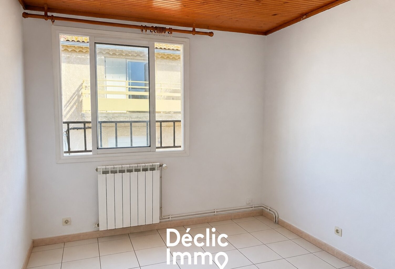 À VENDRE  Maison de ville avec local commercial au Grau-du-Roi  Petite Camargue — photo 1