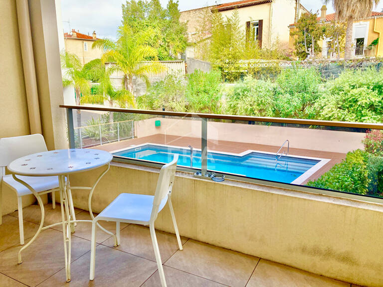 CANNES Location studio meublé — photo 1