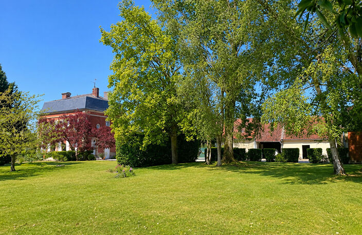 Magnifique maison bourgeoise du 19 ème siècle sur son parc arboré — photo 4
