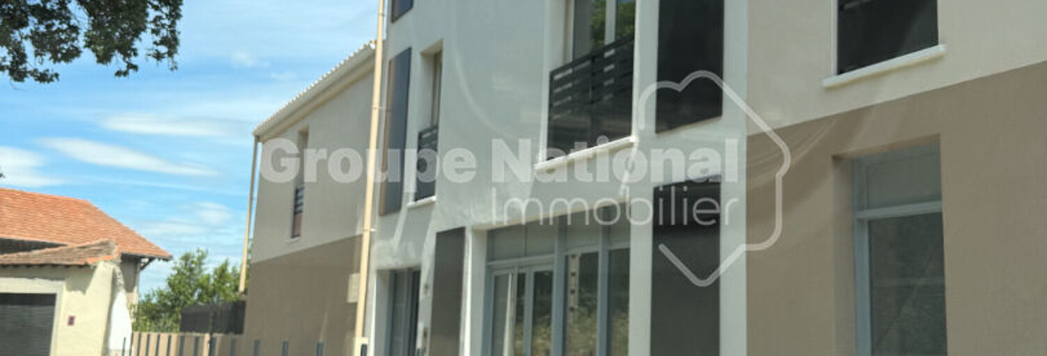Commerce  30 m² à louer à Nîmes (30000)