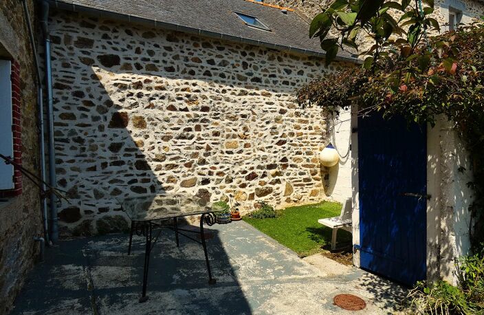 Maison en pierre — photo 2
