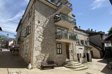 Appartement 3 pièces 330000 €