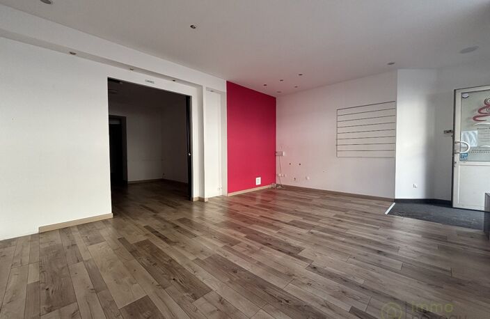Local commercial — photo 3