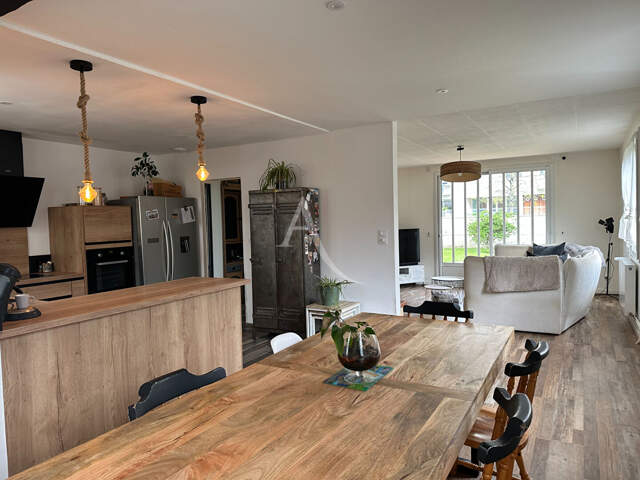 Maison de plain-pied à Rochefort .126 m² .Secteur Merleau Ponty — photo du bien