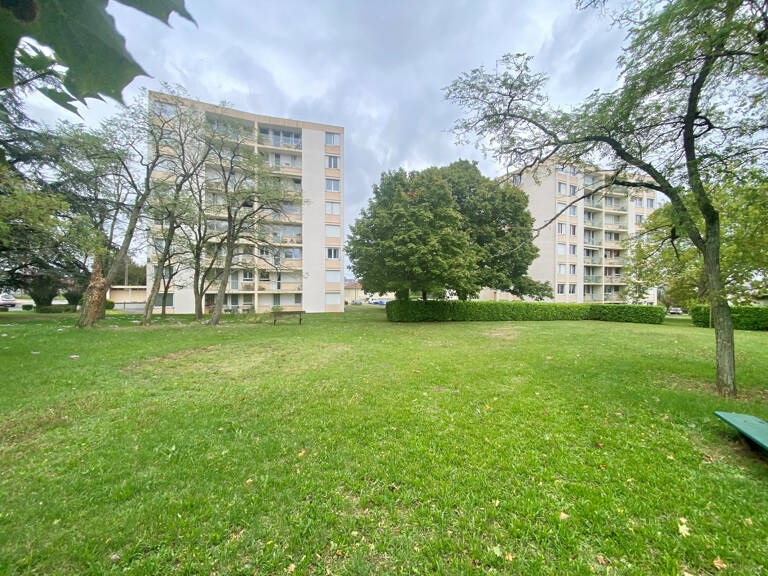 APPARTEMENT TYPE 4 - POITIERS OUEST — photo 1