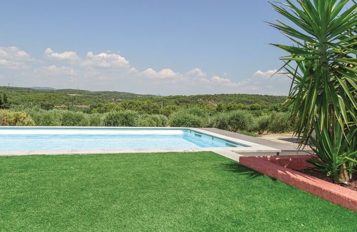 Villa — photo 3