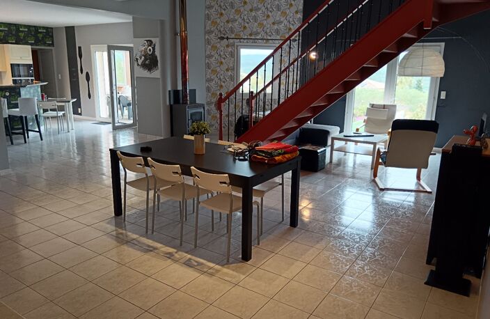 Villa — photo 4