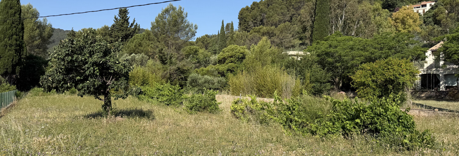 Terrain  583 m² à vendre à Solliès-Pont (83210)
