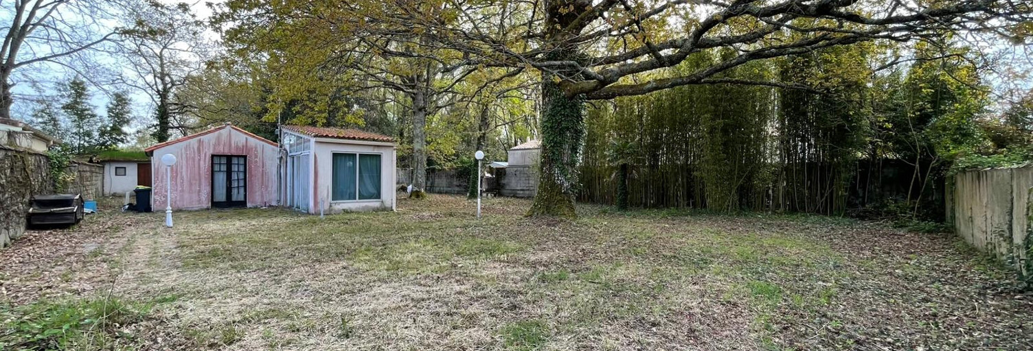 Terrain  740 m² à vendre à Royan (17200)