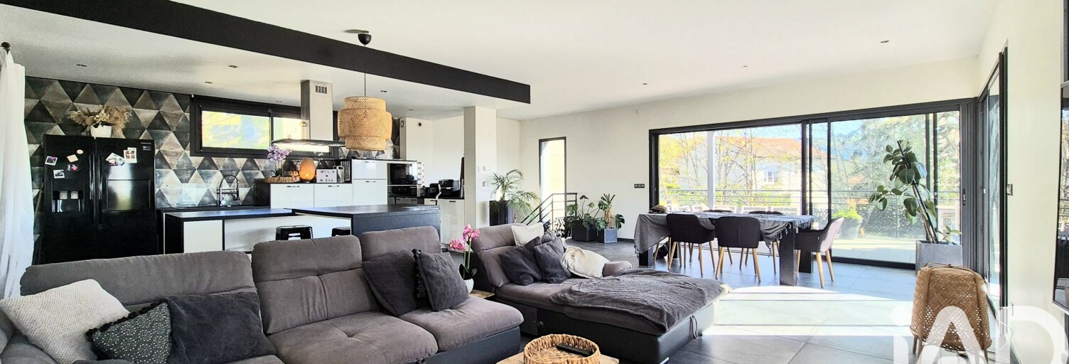 Maison 5 Pièces 149 m² à vendre à Saint-Étienne (42100)