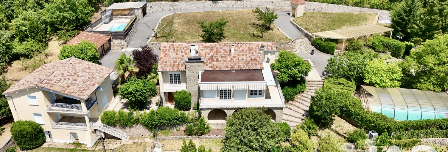 Maison 11 Pièces 321 m² à vendre à Meyras (07380)
