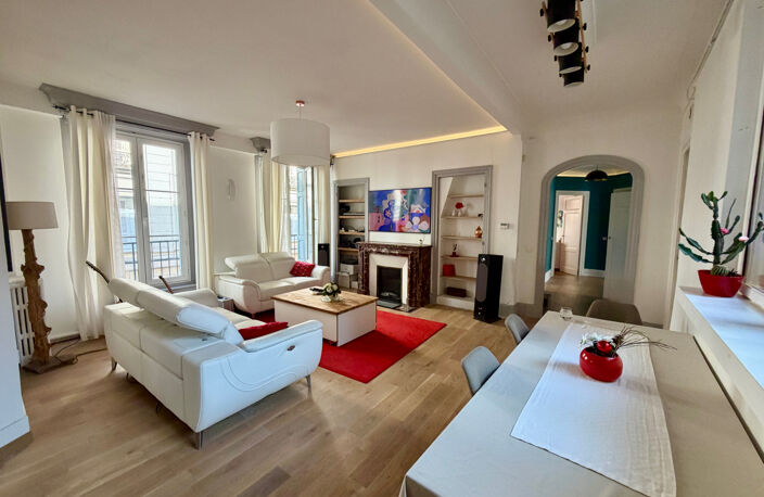 F5 - Jean Jaurès — photo 2
