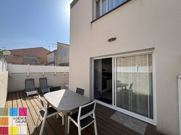 À deux pas de la plage, découvrez cette superbe maison récente vendue entièrement meublée ! — photo 1