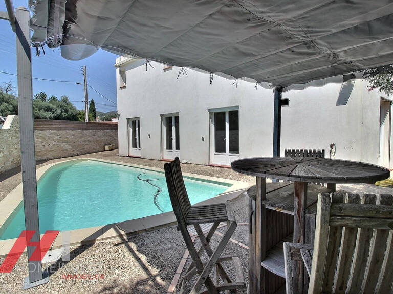 REZ-DE-VILLA T3/4 AVEC PISCINE, TERRASSE DE 200 M2 ET DOUBLE GARAGE   CHÂTEAU-GOMBERT / PALAMA — photo 1