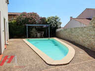 REZ-DE-VILLA T3/4 AVEC PISCINE, TERRASSE DE 200 M2 ET DOUBLE GARAGE   CHÂTEAU-GOMBERT / PALAMA — photo 2