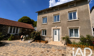 Maison 8 Pièces 96 m² à vendre à Val d'Arcomie (15320)