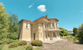 Maison 5 Pièces 208 m² à vendre à Aubenas (07200)