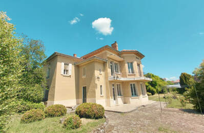 AUBENAS - MAISON BOURGEOISE 5 PIECES 188m2 — photo du bien