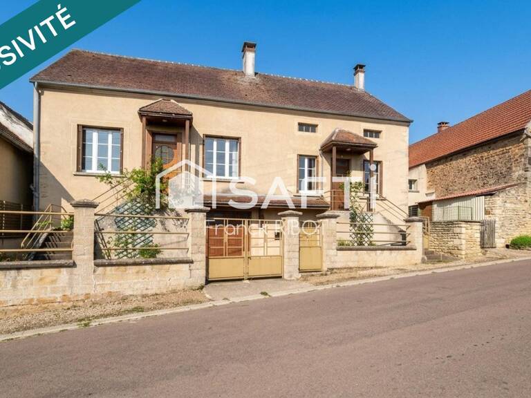 Maison de village de 112m2 sur 766m2 de terrain — photo 1