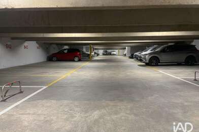 Garage  90 €