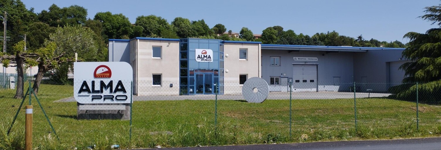 Commerce 3 Pièces 1950 m² à vendre à Saint-Donat-sur-l'Herbasse (26260)