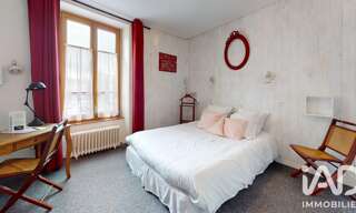 Commerce  606 m² à vendre à Besse-et-Saint-Anastaise (63610)
