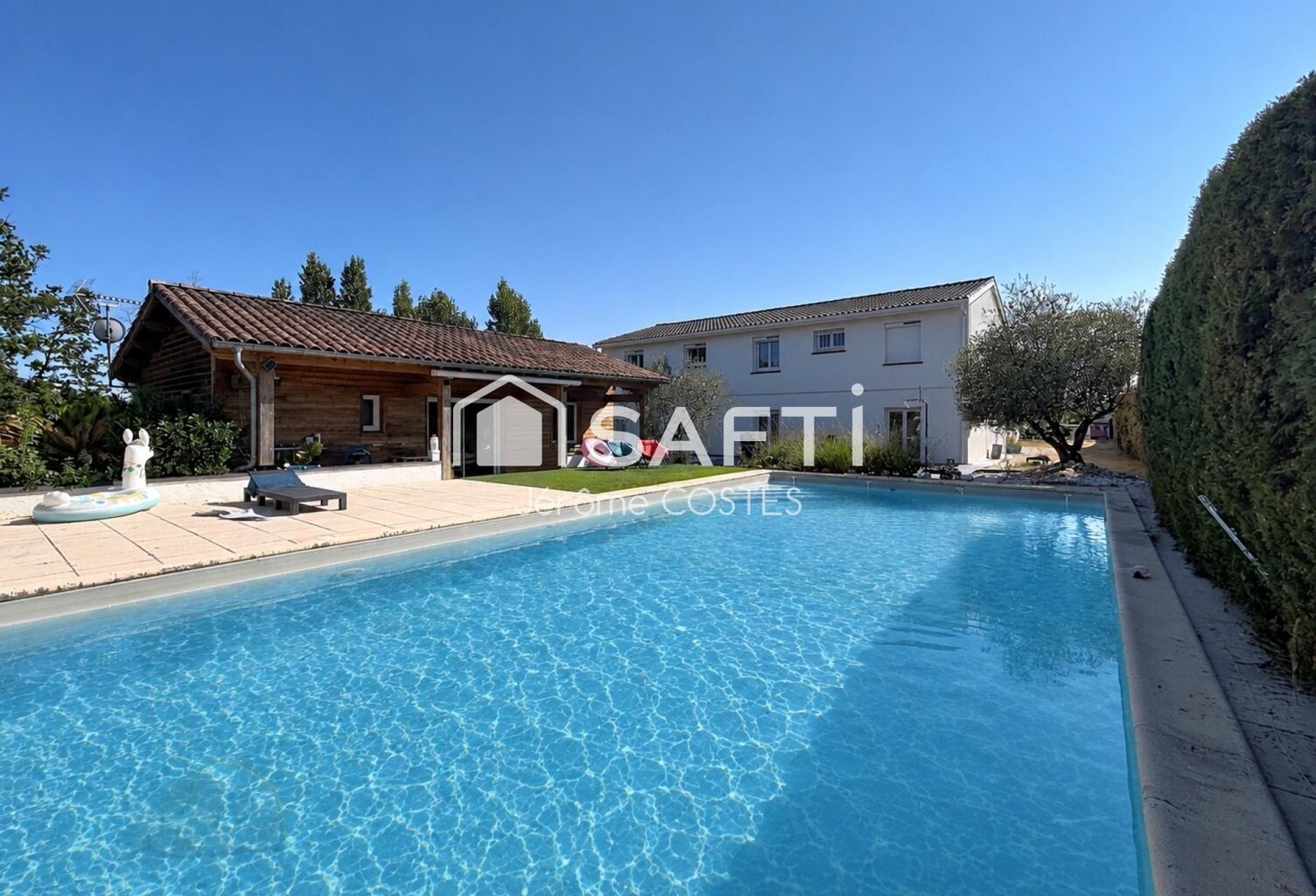 Maison familiale de 170 m2 piscine et pool house — photo 1