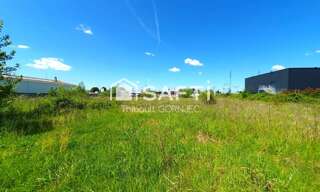 Terrain  13443 m² à vendre à Varennes-sur-Seine (77130)