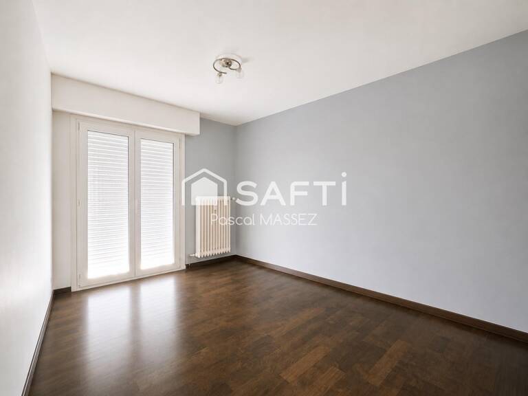 Nice Pasteur  Dernier étage  Terrasse de 20 m²  Traversant — photo 1
