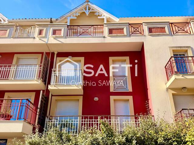 Bel appartement dernier étage avec ascenseur, 2 places de parking et et terrasse 15m2! — photo du bien