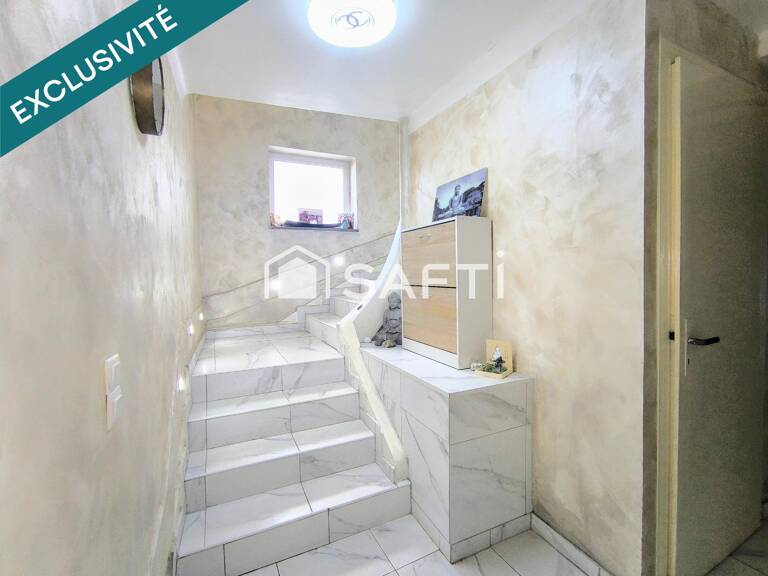 MAISON FAMILIALE DE 178 M² — photo 1