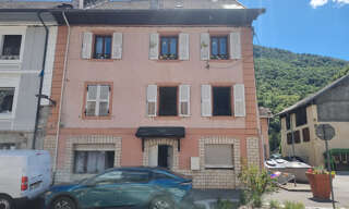 Immeuble  180 m² à vendre à Val-d'Arc (73220)