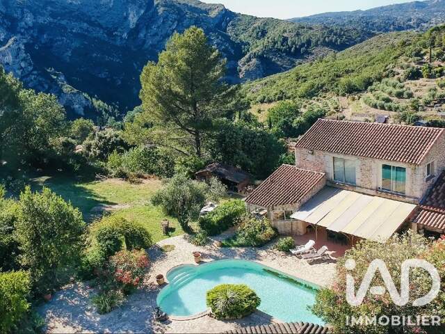 Vente Maison/villa 4 pièces — photo du bien