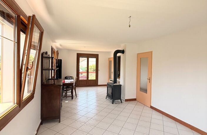 Vente Maison/villa 4 pièces — photo 3
