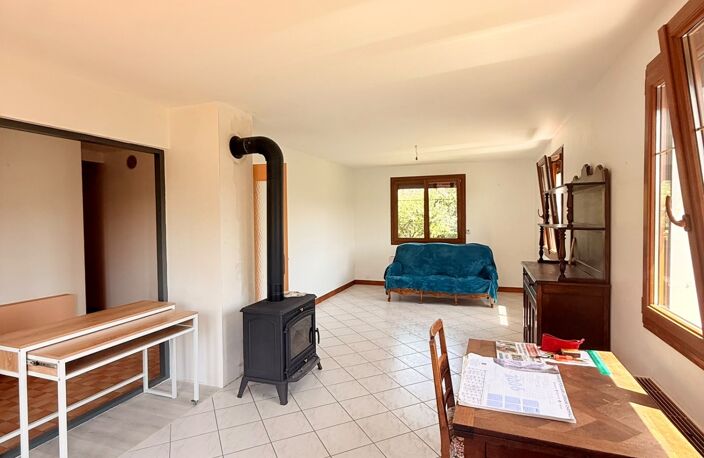 Vente Maison/villa 4 pièces — photo 4