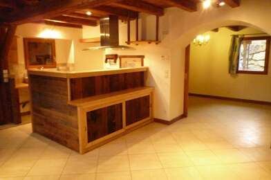 Maison 5 pièces 1050 €