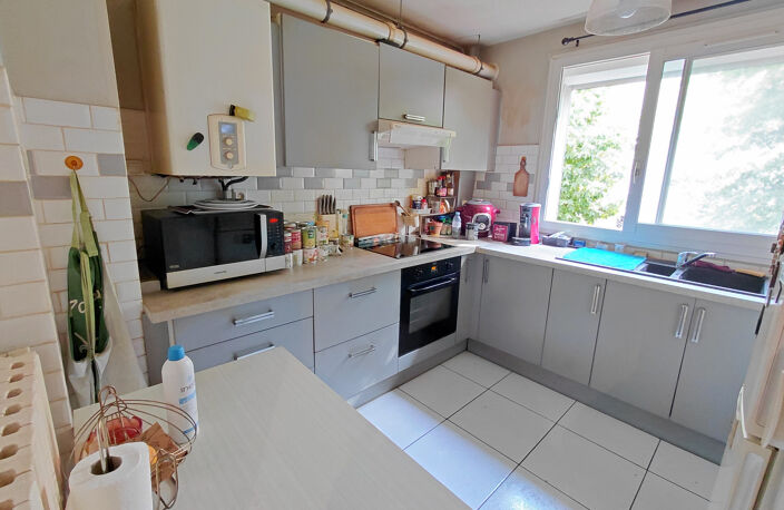 Lourdes, T3 de 70 m2 avec balcon et cave — photo 4