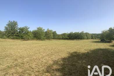 Terrain  64000 €