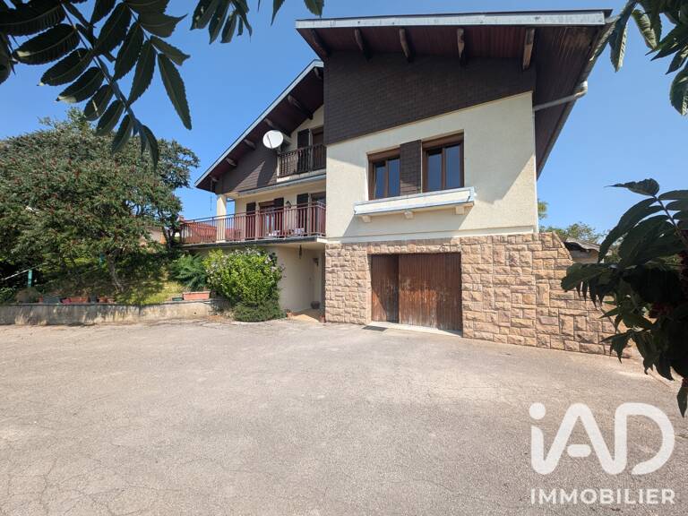 Vente Maison traditionnelle 8 pièces — photo 1