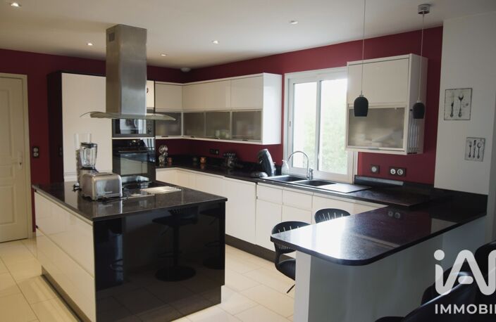Vente Maison traditionnelle 7 pièces — photo 4