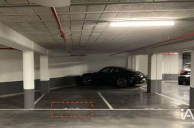 Garage  170 €