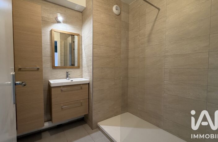 Vente Appartement 3 pièces — photo 3