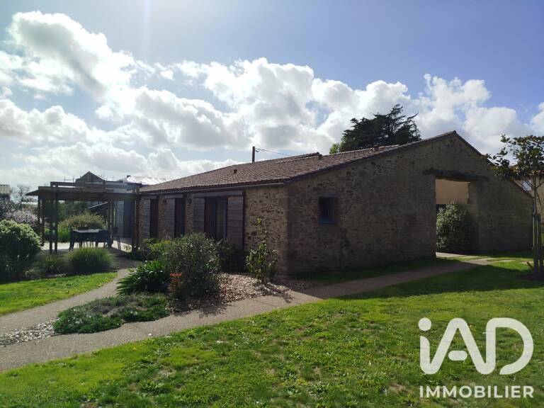 Vente Grange 5 pièces — photo 1