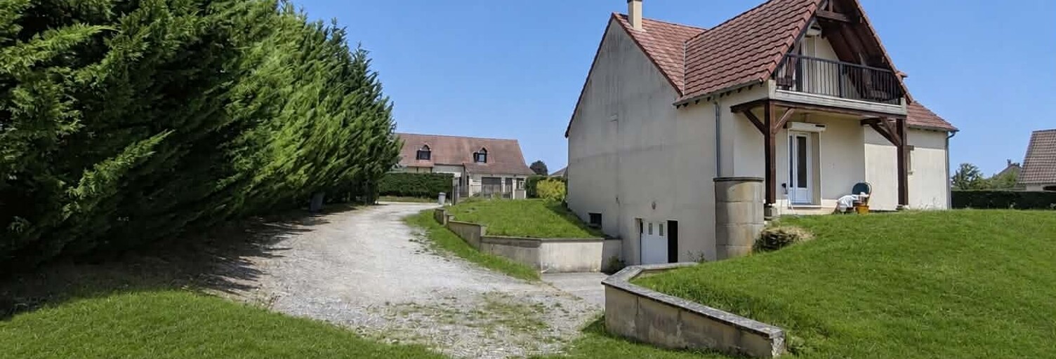 Maison 4 Pièces 166 m² à vendre à Marolles-sous-Lignières (10130)