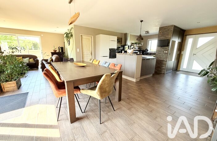 Vente Maison traditionnelle 7 pièces — photo 2