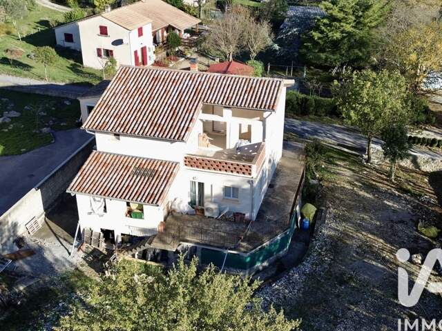 Vente Maison/villa 4 pièces — photo du bien