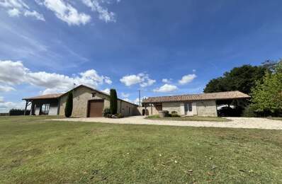 Maison en pierre de 7 pièces principales — photo du bien